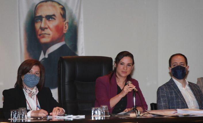 Başkan Sengel, pandemi nedeniyle zor durumda olan esnafa dikkat çekti