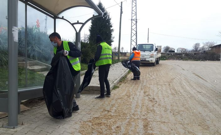 Belediye ekipleri çalışmalarını aralıksız sürdürüyor