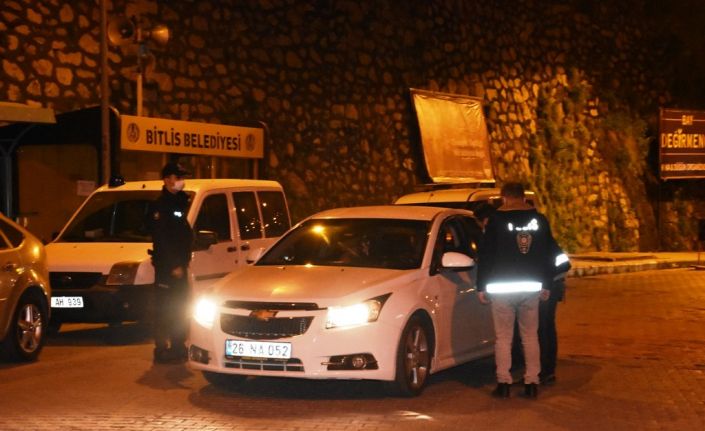 Bitlis’te 17 günlük sokağa çıkma yasağı başladı