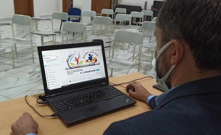 Bu platform, eğitimde üst sırada olan ülkelere örnek oluyor