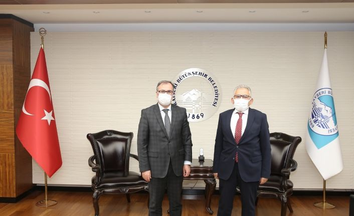 Büyükkılıç’tan ilçelere yönelik yatırım ve pandemi hamlesi