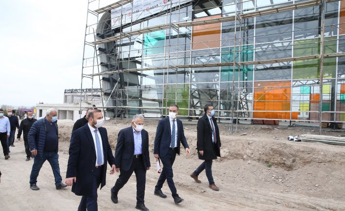 Büyükşehir’in prestijli projeleri yükseliyor