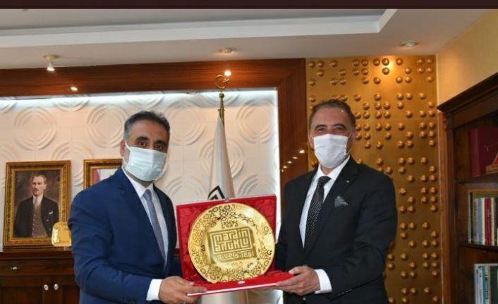 Cezayir, Ankara Büyükelçisi Adjabi MAÜ Rektörü Özcoşar ile görüştü
