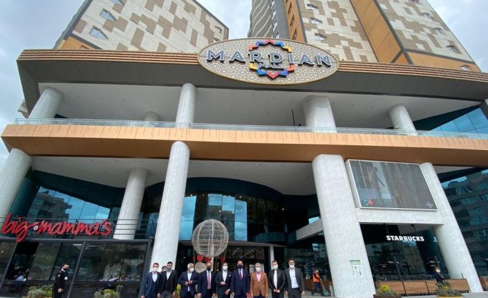 Cezayir’in Ankara Büyükelçisi Mourad Adjabi Mardian Mall Alışveriş Merkezi yönetimini ziyaret etti