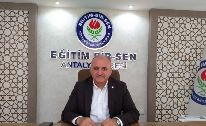 Ek ders ücreti alamayan öğretmen açtığı davayı kazandı