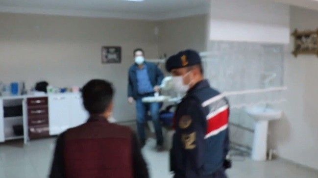 Elazığ’da tam donanımlı diş kliniği, mekan kaçak, hekim sahte, hasta gerçek