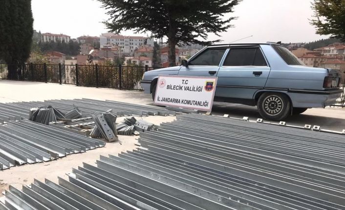 Enerji nakil direklerini çalan hırsızlar yakalandı