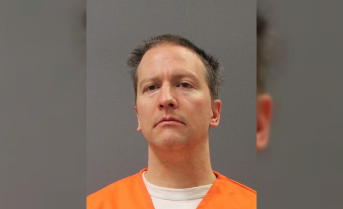 Floyd cinayetinden suçlu bulunan Chauvin, cezaevinin özel bir alanında tutuluyor