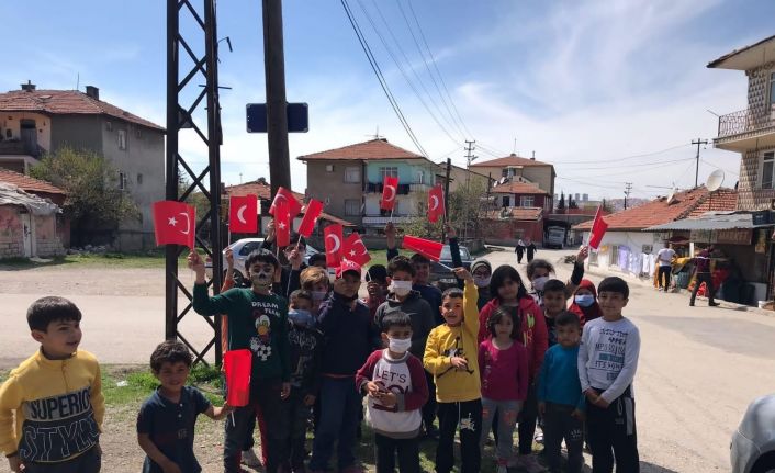 Genç Ülgen Topluluğu’ndan çocuklara oyuncak