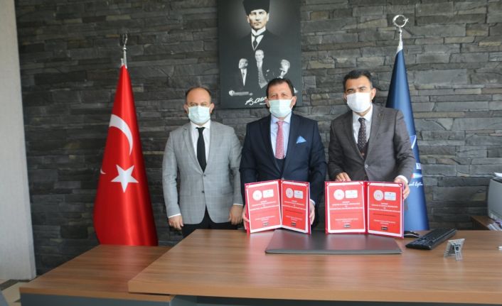 Gençlik ve Spor İl Müdürlüğü ile Fen Bilimleri Koleji arasında işbirliği protokolü imzalandı