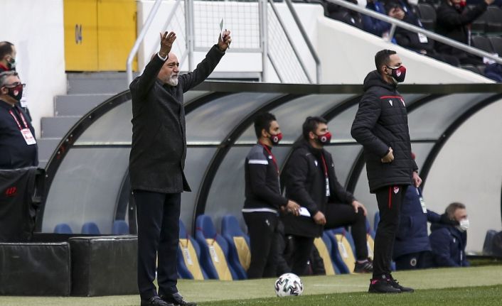 Hikmet Karaman: "Gururlu, güçlü olmak için ben, biz yok, hepimiz var"