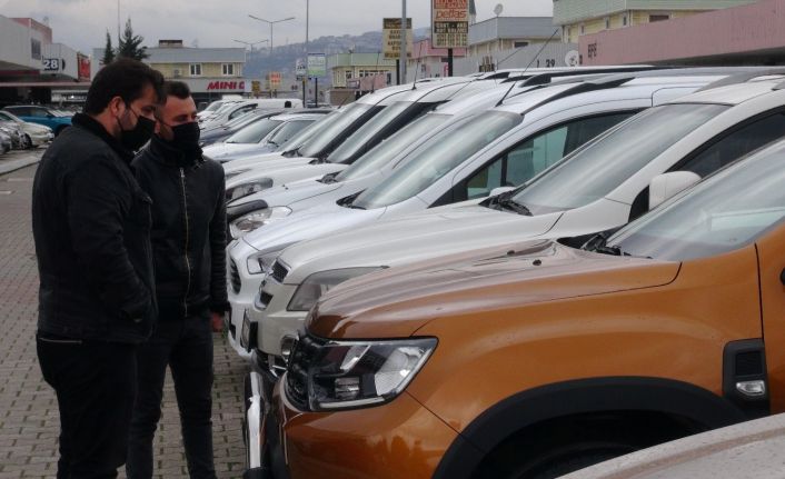 İkinci el araç alacaklara önemli uyarı: