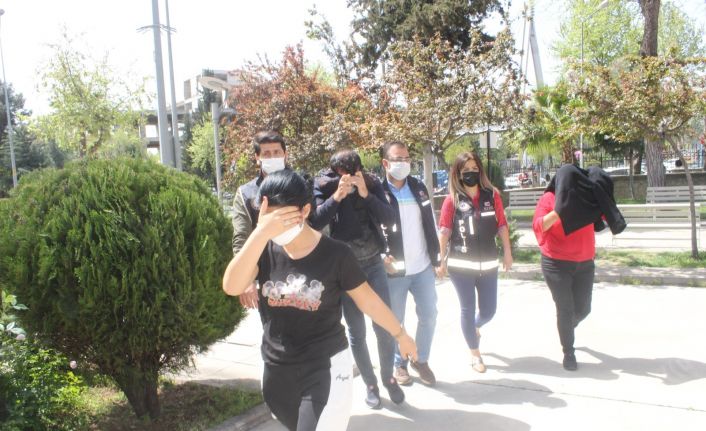 İş vaadiyle 32 kişiyi 1,5 milyon lira dolandıran 3 zanlı tutuklandı