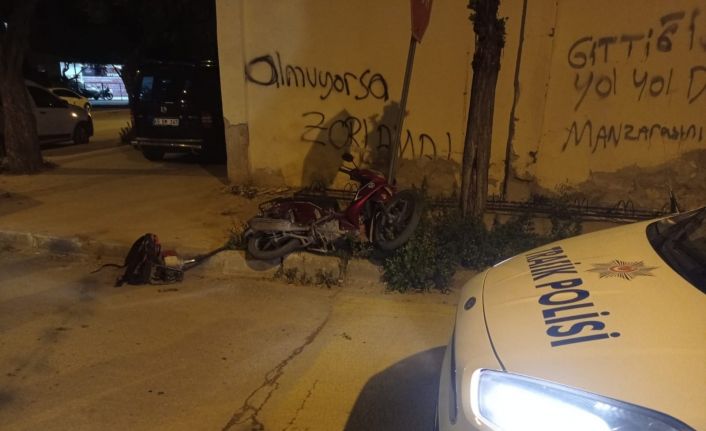 İzmir’de motosikletli hırsız polisten kaçamadı
