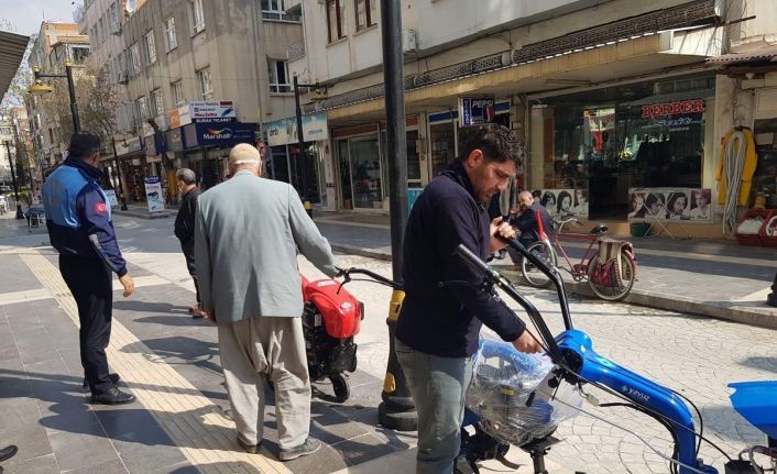 Kaldırım işgallerine göz açtırılmıyor