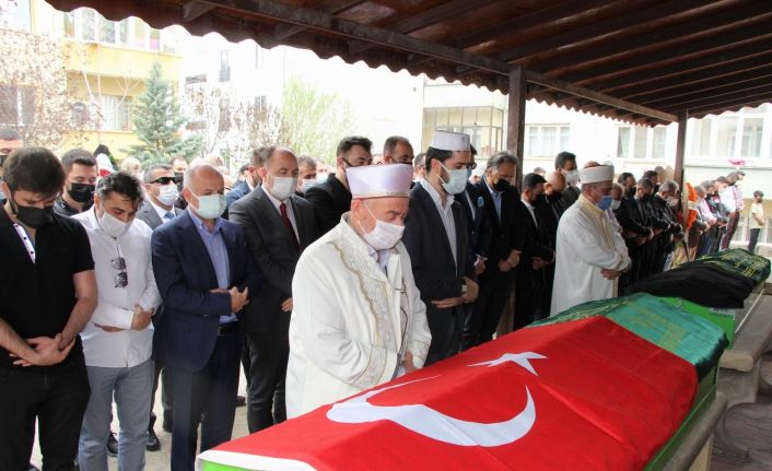 Kazakistan Nevşehir Fahri Konsolosu Halil Uluer ve eşi son yolculuğuna uğurlandı