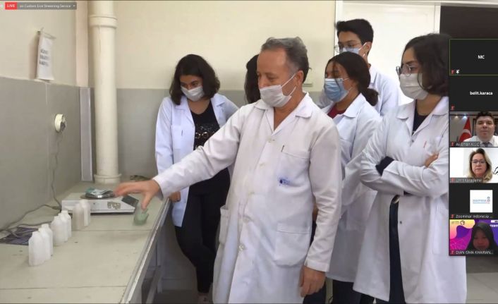 Kızılçullu öğrencileri ödüle doymuyor