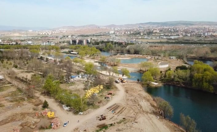 Kızılırmak nehri üzerine 67 milyon liralık ’Millet Bahçesi’ inşa ediliyor