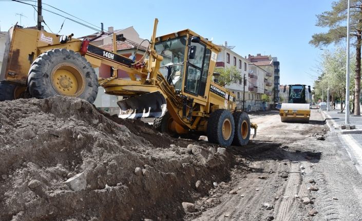 Kocasinan’daki modern ve konforlu yol çalışmaları, vatandaşları memnun etti