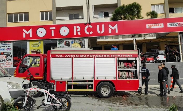 Kuşadası’ndaki ev yangını korkuttu