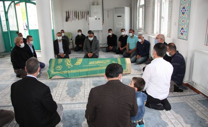 MAÜ Rektörü Özcoşar’ın acı günü