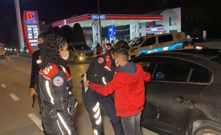 Muafiyeti kötüye kullanan ve kısıtlamaya uymayan 285 kişiye 988 bin lira ceza kesildi