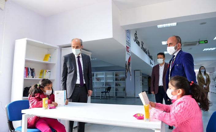 Okay: "Gençlerimizin her zaman yanındayız"