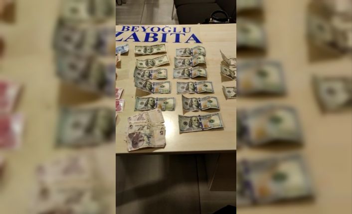 (ÖZEL) Dilencinin üzerinden 10 bin TL çıktı