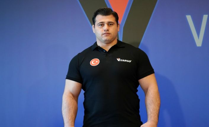 (Özel haber) Rıza Kayaalp: "Hedefim, kariyerimdeki tek eksik olan olimpiyat altınını almak"