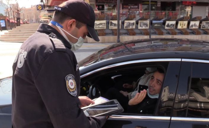 Polise ‘ağabey gözünü seveyim yapma’ dedi, kısıtlamayı ihlalden ceza yemekten kurtulamadı