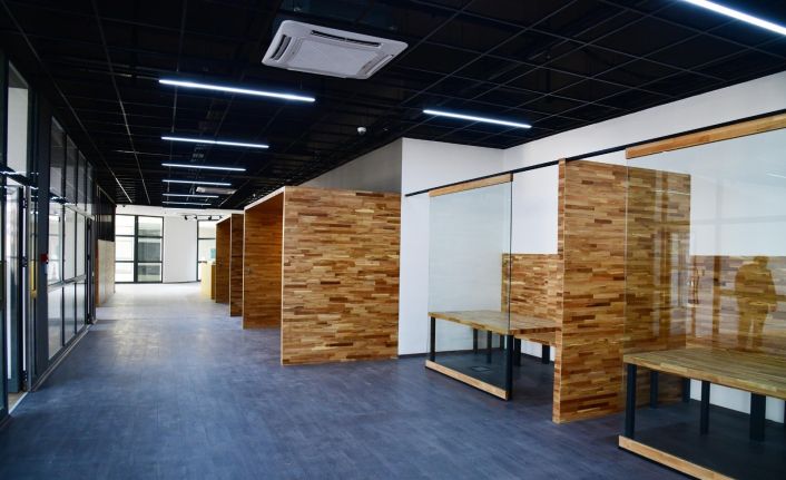 Şafaktepe Gençlik ve Kariyer Merkezi açılış için gün sayıyor