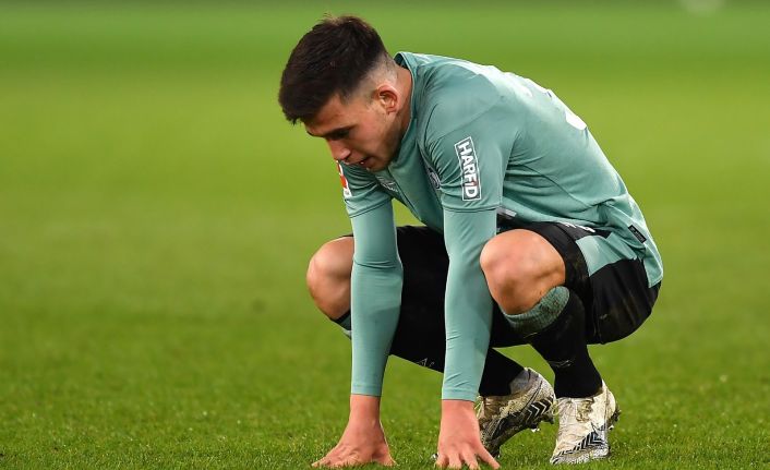 Schalke 04, 33 yıl sonra küme düştü