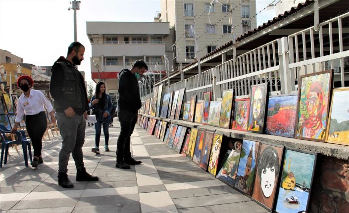 Şırnak’ta ortaokul öğrencileri ünlü ressamların 200 eserinin röprodüksiyonunu yaptı