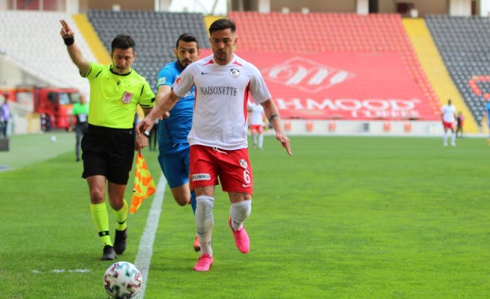 Süper Lig: Gaziantep FK: 0 - B.B. Erzurumspor: 0 (İlk Yarı)