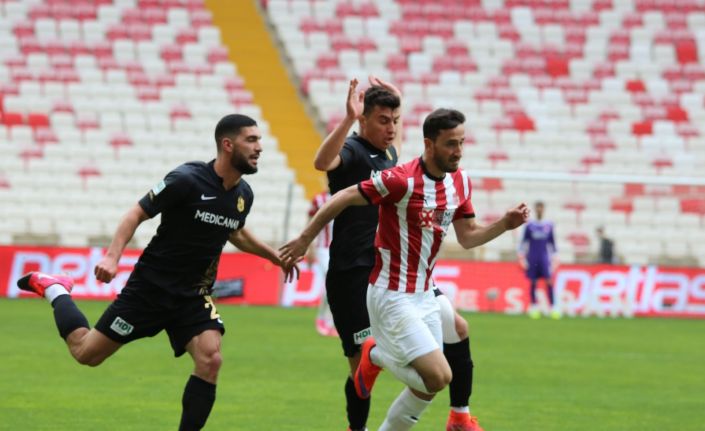 Süper Lig: Sivasspor: 0 - Yeni Malatyaspor: 0 (Maç devam ediyor)