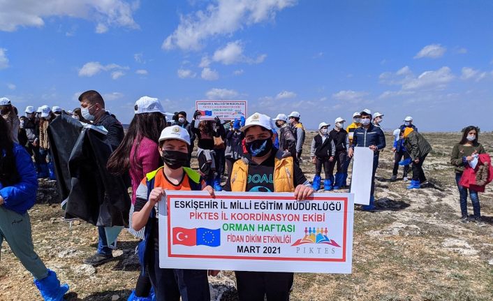 Suriyeli çocuklardan yeşil vatana katkı