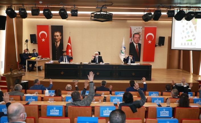 Talas Belediyesi’nden şehit yakınları ve gazilere mezar tahsisi