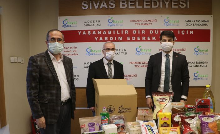 Teması sıfıra indirmek için Ramazan kolisi başvuruları whatsapp üzerinden alınıyor