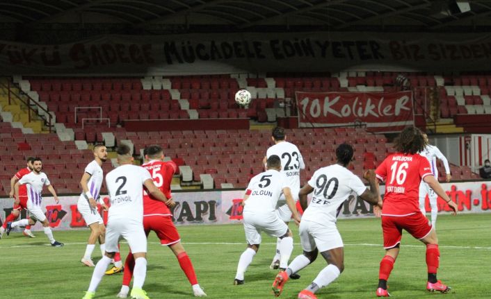 TFF. 1. Lig: Balıkesirspor: 1 - Ankara Keçiörengücü: 1 (İlk yarı)
