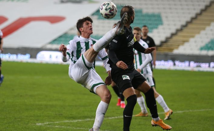 TFF 1. Lig: Bursaspor: 0 - Altay: 1 (İlk yarı sonucu)