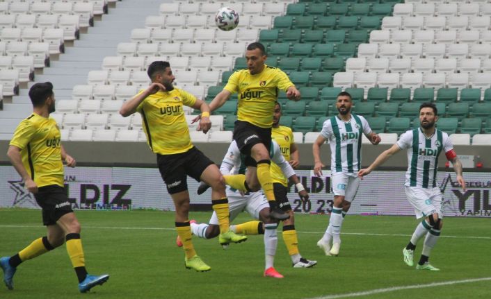 TFF 1. Lig: GZT Giresunspor: 0 - İstanbulspor: 0 (ilk yarı)