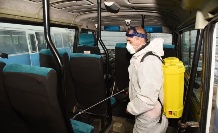 Toroslar Belediyesi, korona virüsle mücadeleyi bir yıldır kesintisiz sürdürüyor