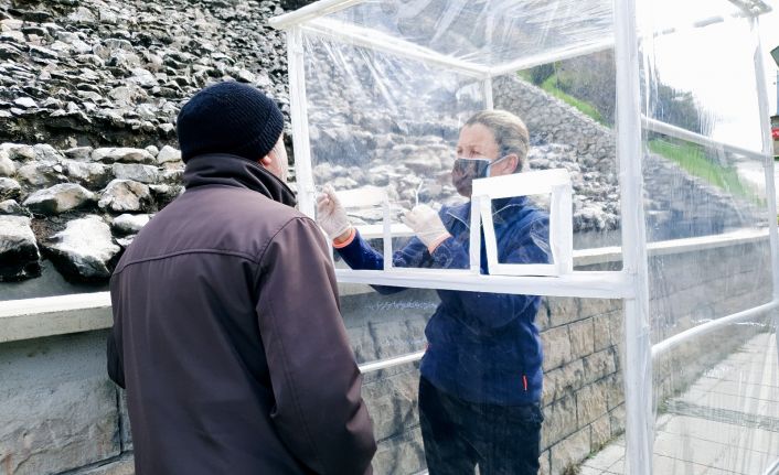 Vakaların durdurulamadığı ilde mobil PCR test aracı ile çözüm aranıyor