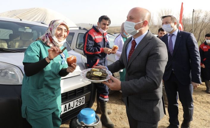 Vali Varol “Etçi ve Kombine Irkların Yaygınlaştırılması Projesi” açılış programına katıldı