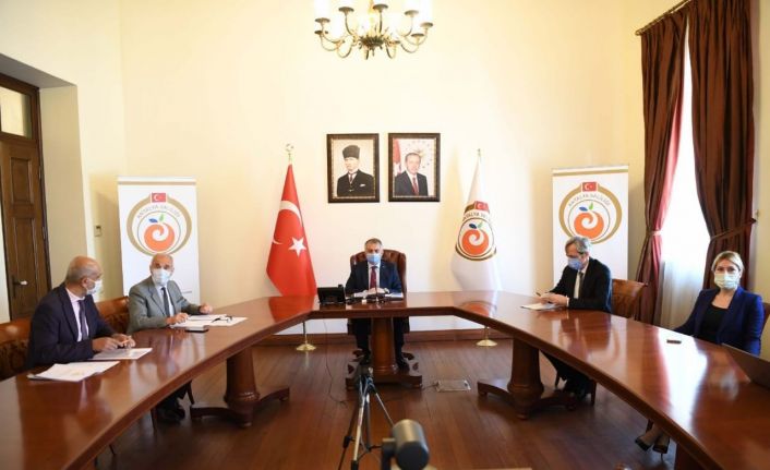 Vali Yazıcı: "Devam eden 455 projenin toplam tutarı 5 milyar 979 milyon TL"