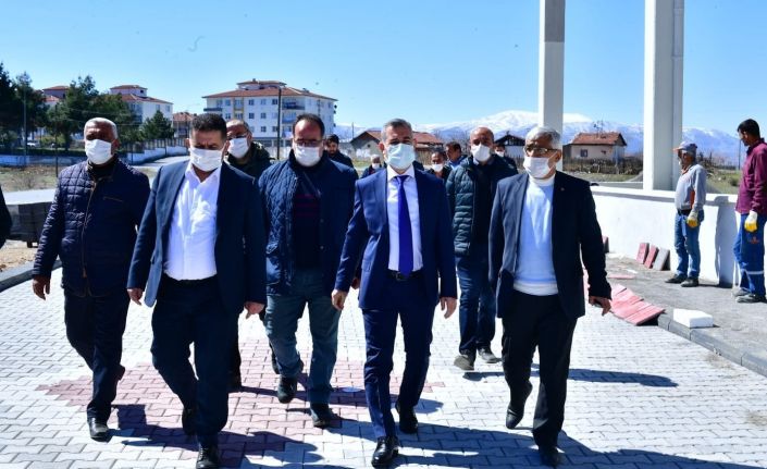 "Yeşiltepe Semt Pazarı ve Yeşil Gıda Market" projesinde çalışmalar sürüyor