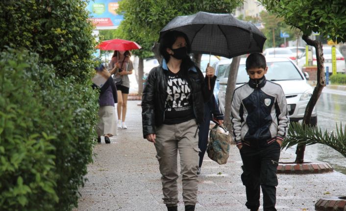 Aydın’da beklenen yağış başladı