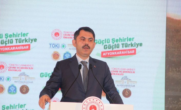Bakan Kurum, “2012 yılından bu yana 2.5 milyon konutu vatandaşımıza teslim ettik”