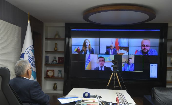 Başkan Büyükkılıç, hem Büyükelçi hem de Gorajde başkanıyla görüştü