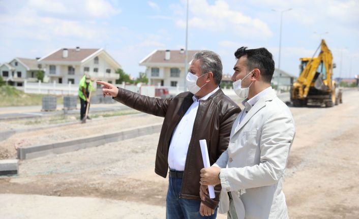 Başkan Palancıoğlu: “Hem yol, hem kaldırım hem de parkımız hayırlı olsun”